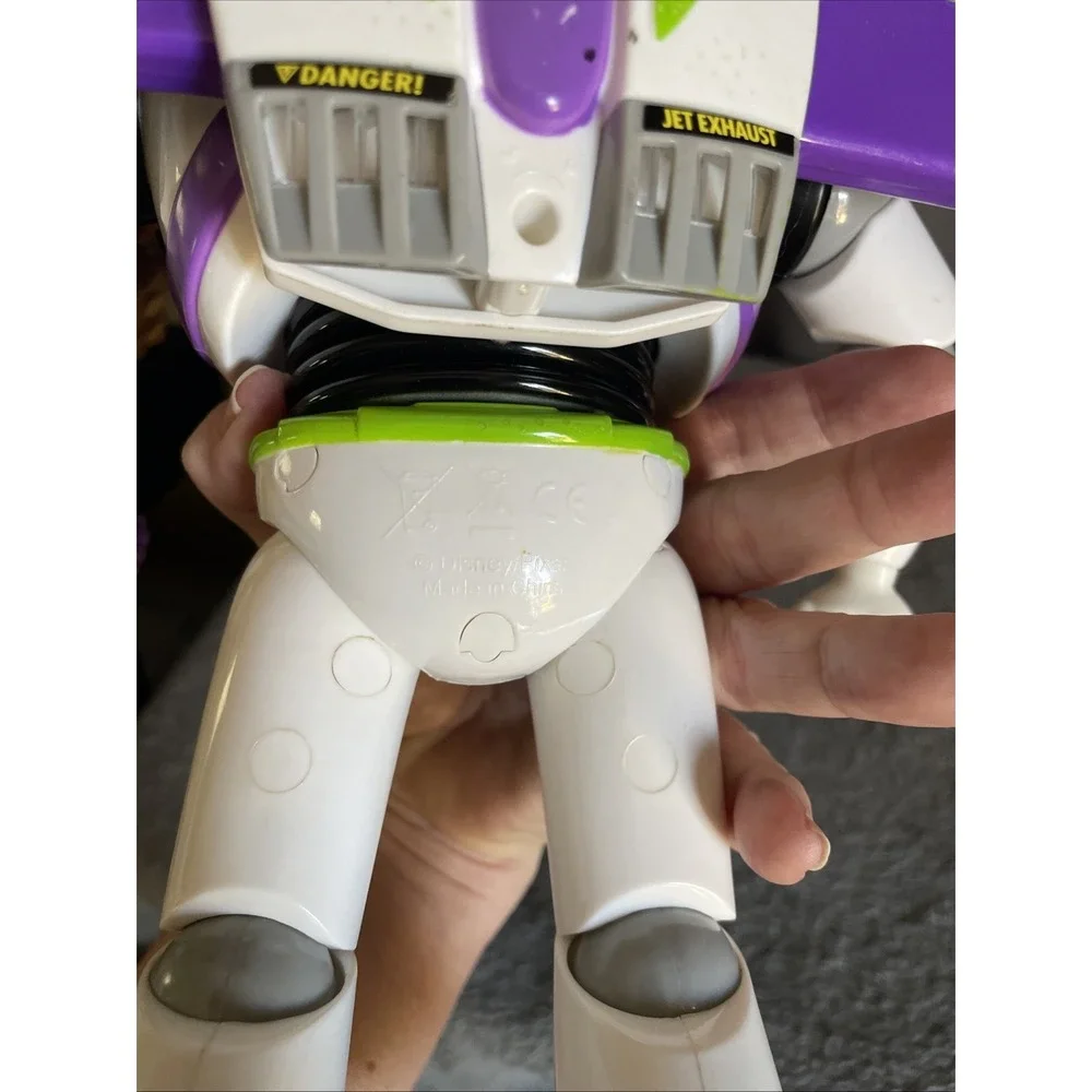 Disney Store Toy Story Buzz Lightyear Interactive Talking Action Figure 12